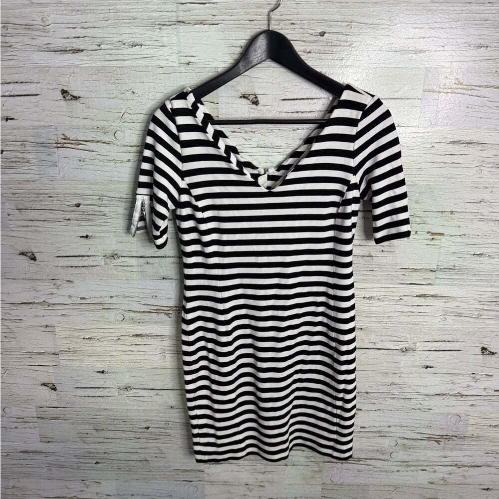 Banana Republic Black and White Striped Mini Dress size 4